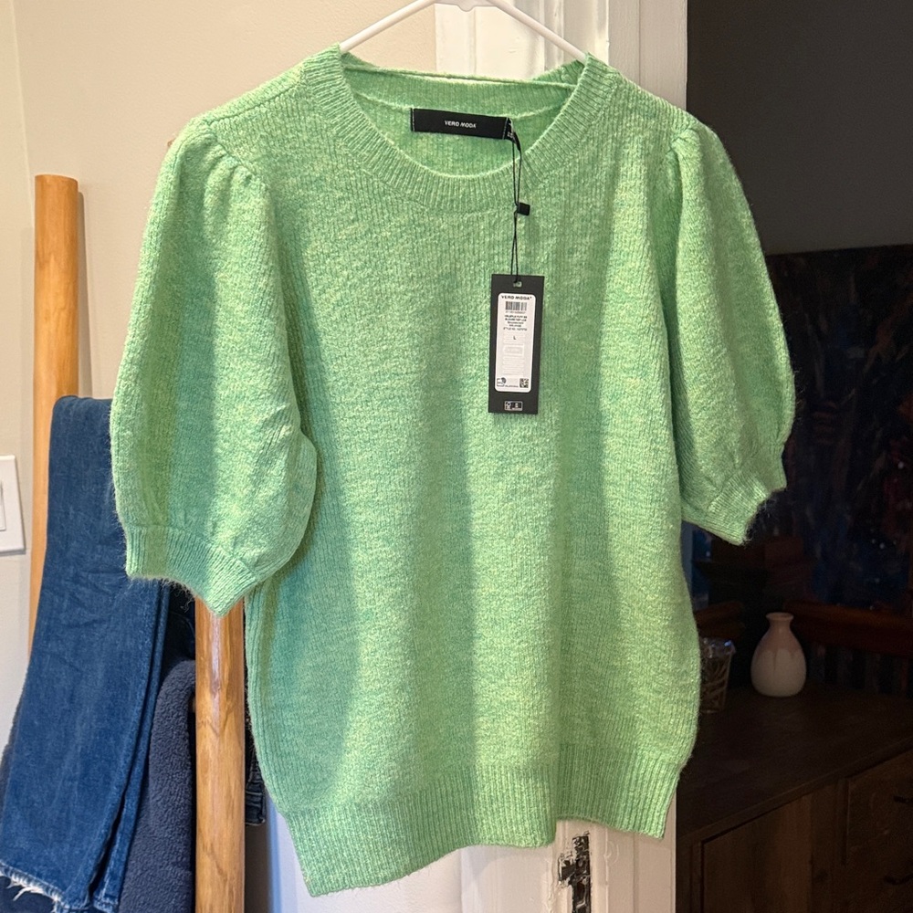 NWT Vero Moda Green Crew Neck Sweater